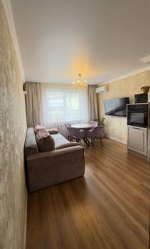 2-к квартира, вторичка, 61м2, 2/13 этаж