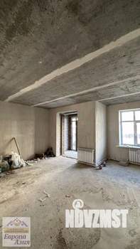 3-к квартира, вторичка, 74м2, 1/5 этаж