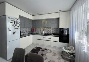 2-к квартира, вторичка, 63м2, 6/9 этаж