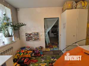 4-к квартира, вторичка, 70м2, 1/1 этаж