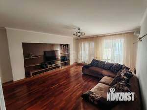 2-к квартира, вторичка, 104м2, 8/9 этаж