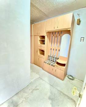 3-к квартира, вторичка, 57м2, 8/9 этаж