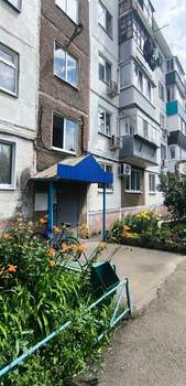 3-к квартира, вторичка, 56м2, 3/5 этаж