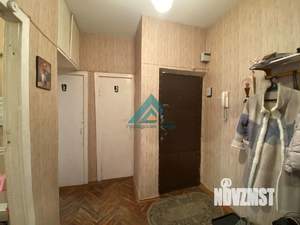 3-к квартира, вторичка, 63м2, 1/5 этаж
