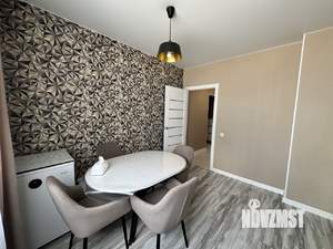 3-к квартира, вторичка, 58м2, 2/17 этаж