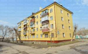 2-к квартира, вторичка, 39м2, 1/4 этаж