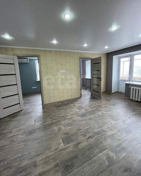 3-к квартира, вторичка, 43м2, 5/5 этаж