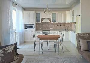 3-к квартира, вторичка, 90м2, 6/17 этаж