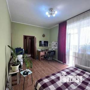 2-к квартира, вторичка, 58м2, 1/9 этаж