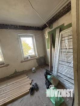 2-к квартира, вторичка, 38м2, 1/1 этаж