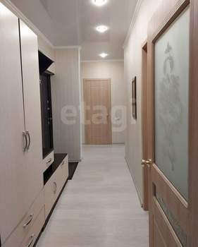 2-к квартира, вторичка, 60м2, 4/17 этаж