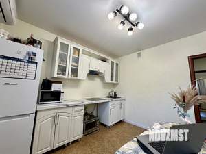 1-к квартира, вторичка, 38м2, 1/17 этаж