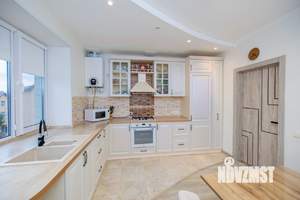 2-к квартира, вторичка, 71м2, 3/3 этаж