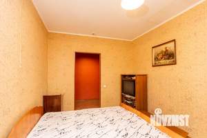 2-к квартира, вторичка, 62м2, 1/10 этаж