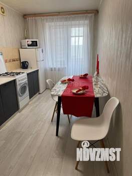 2-к квартира, вторичка, 63м2, 10/11 этаж
