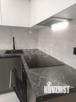 2-к квартира, вторичка, 63м2, 10/19 этаж