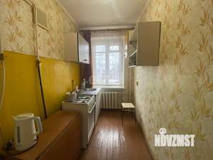 3-к квартира, вторичка, 47м2, 1/4 этаж