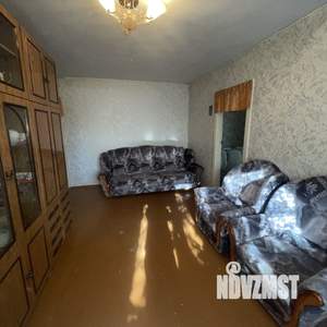 4-к квартира, вторичка, 61м2, 1/5 этаж