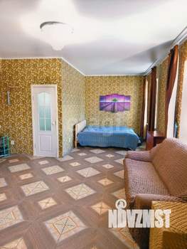 Студия квартира, вторичка, 38м2, 3/3 этаж