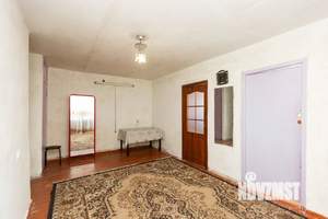 4-к квартира, вторичка, 60м2, 3/5 этаж