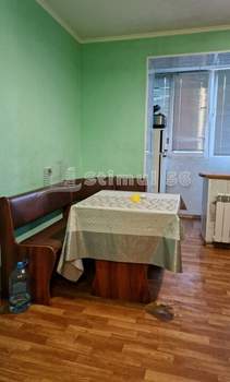 2-к квартира, вторичка, 53м2, 1/5 этаж