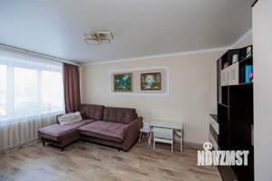 3-к квартира, вторичка, 61м2, 1/5 этаж