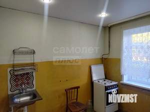 2-к квартира, вторичка, 50м2, 1/9 этаж