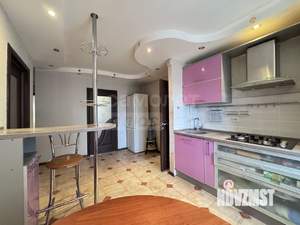 3-к квартира, вторичка, 63м2, 5/5 этаж