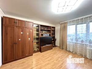 3-к квартира, вторичка, 65м2, 9/10 этаж