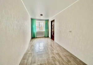 2-к квартира, вторичка, 42м2, 3/5 этаж