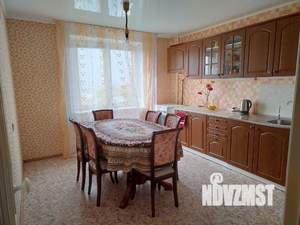 3-к квартира, вторичка, 67м2, 8/10 этаж