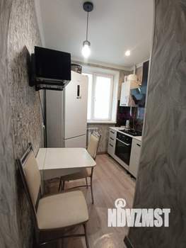 2-к квартира, вторичка, 45м2, 1/5 этаж