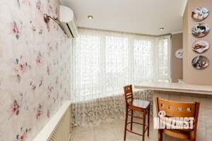 4-к квартира, вторичка, 180м2, 6/6 этаж