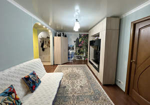 3-к квартира, вторичка, 42м2, 1/5 этаж