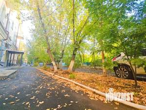 2-к квартира, вторичка, 58м2, 3/3 этаж