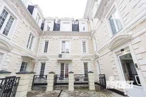 2-к квартира, вторичка, 68м2, 2/4 этаж