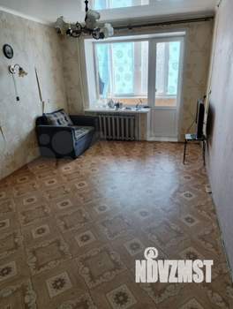 3-к квартира, вторичка, 54м2, 3/6 этаж