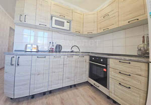 3-к квартира, вторичка, 79м2, 9/12 этаж
