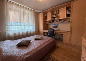 2-к квартира, вторичка, 51м2, 5/5 этаж