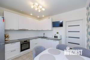 2-к квартира, вторичка, 59м2, 8/17 этаж