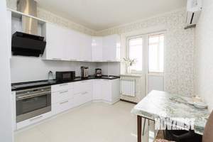 2-к квартира, вторичка, 64м2, 8/14 этаж