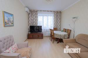 2-к квартира, вторичка, 56м2, 1/17 этаж