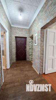 3-к квартира, вторичка, 30м2, 1/2 этаж