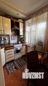 3-к квартира, вторичка, 42м2, 4/4 этаж