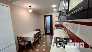 2-к квартира, вторичка, 64м2, 1/10 этаж