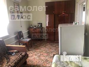 2-к квартира, вторичка, 60м2, 1/1 этаж