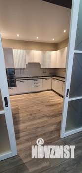 4-к квартира, вторичка, 209м2, 4/5 этаж