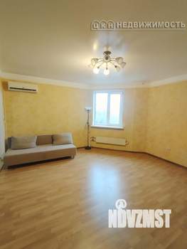 3-к квартира, вторичка, 74м2, 4/4 этаж