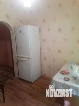 3-к квартира, вторичка, 61м2, 1/2 этаж