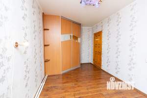 3-к квартира, вторичка, 70м2, 1/2 этаж